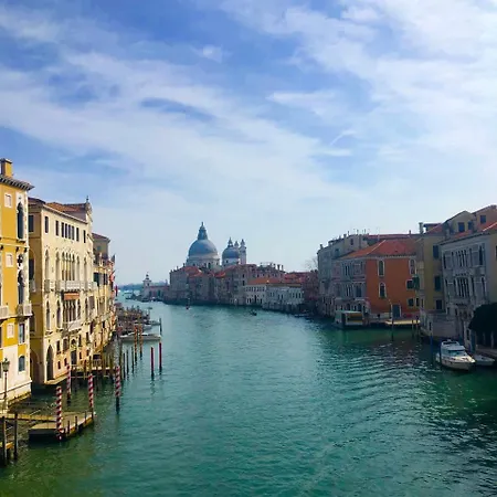 Al Cinema Italia Guest house Venice