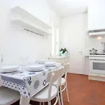Guest house Al Cinema Italia 3*
