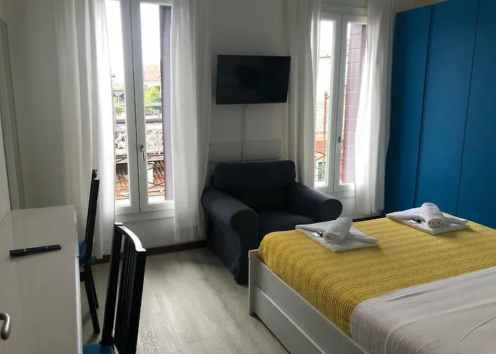 Al Cinema Italia Casa de hóspedes 3*